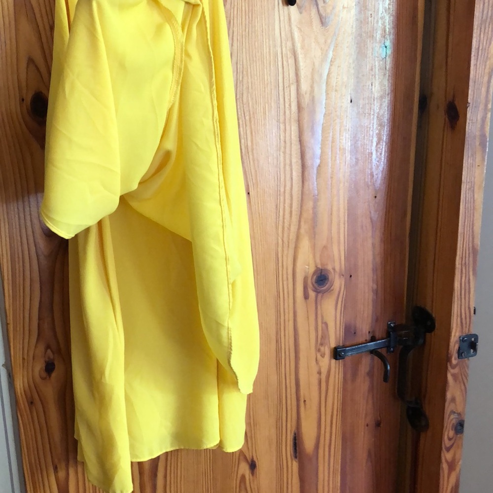 Yellow Flowy Yellow Tank - Picture 4 of 10